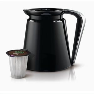 KEURIG 2.0 Carafe Black Brand New in Box!